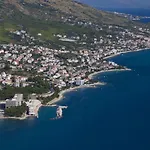 Seaside Perla Podstrana