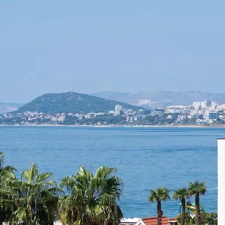 Seaside Perla Holiday home *