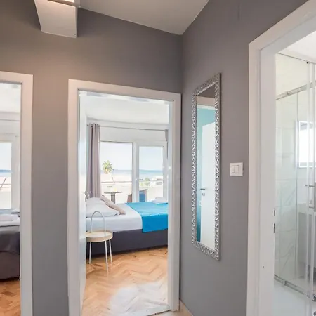 Holiday home Seaside Perla *